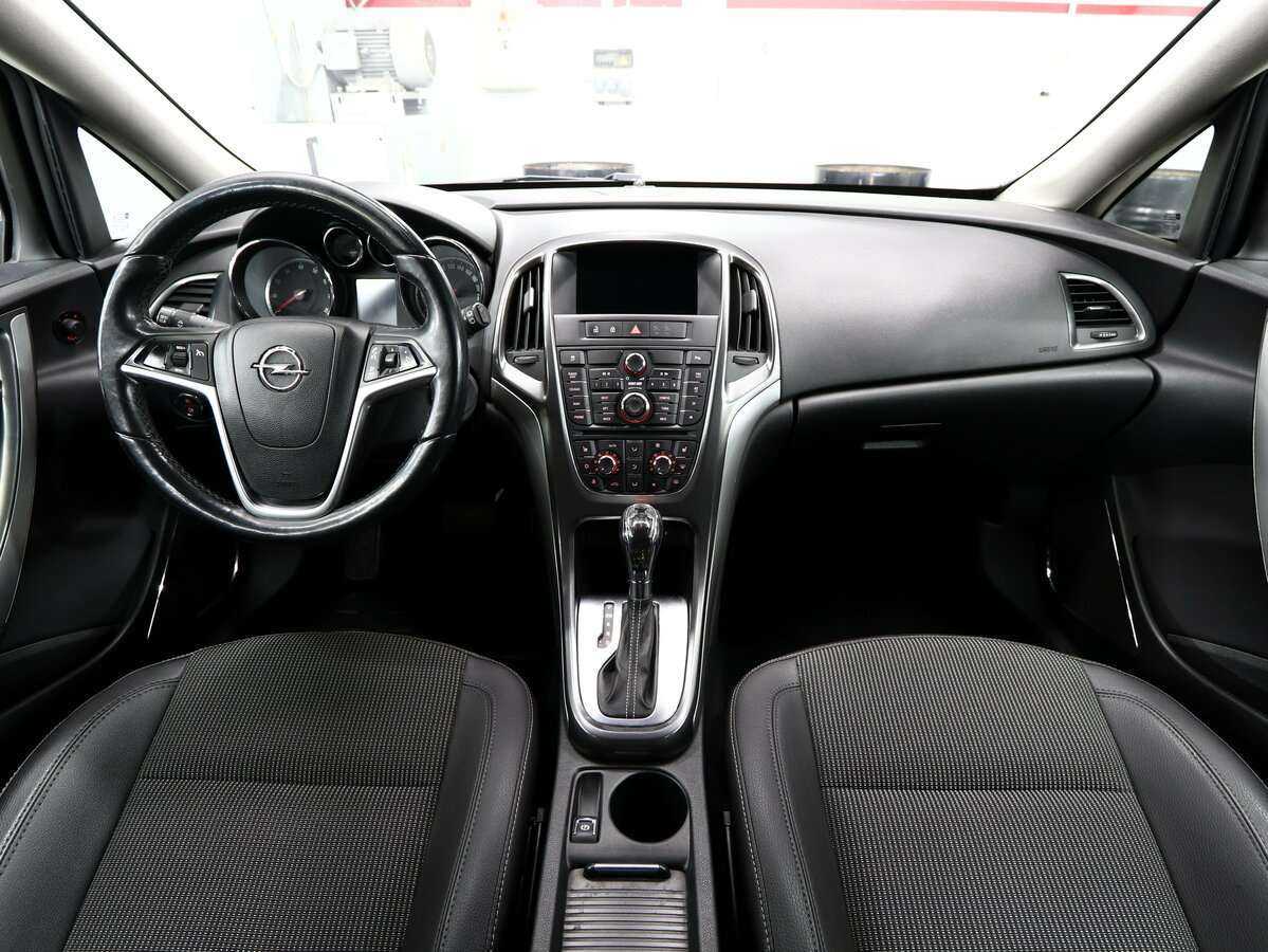 Купить Opel Astra, 2011, 185 000 км, фото №11