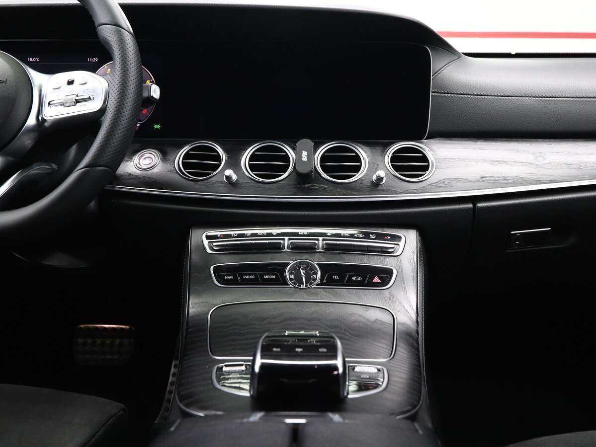 Купить Mercedes-Benz E-Класс 200, 2018, 125 000 км, фото №16