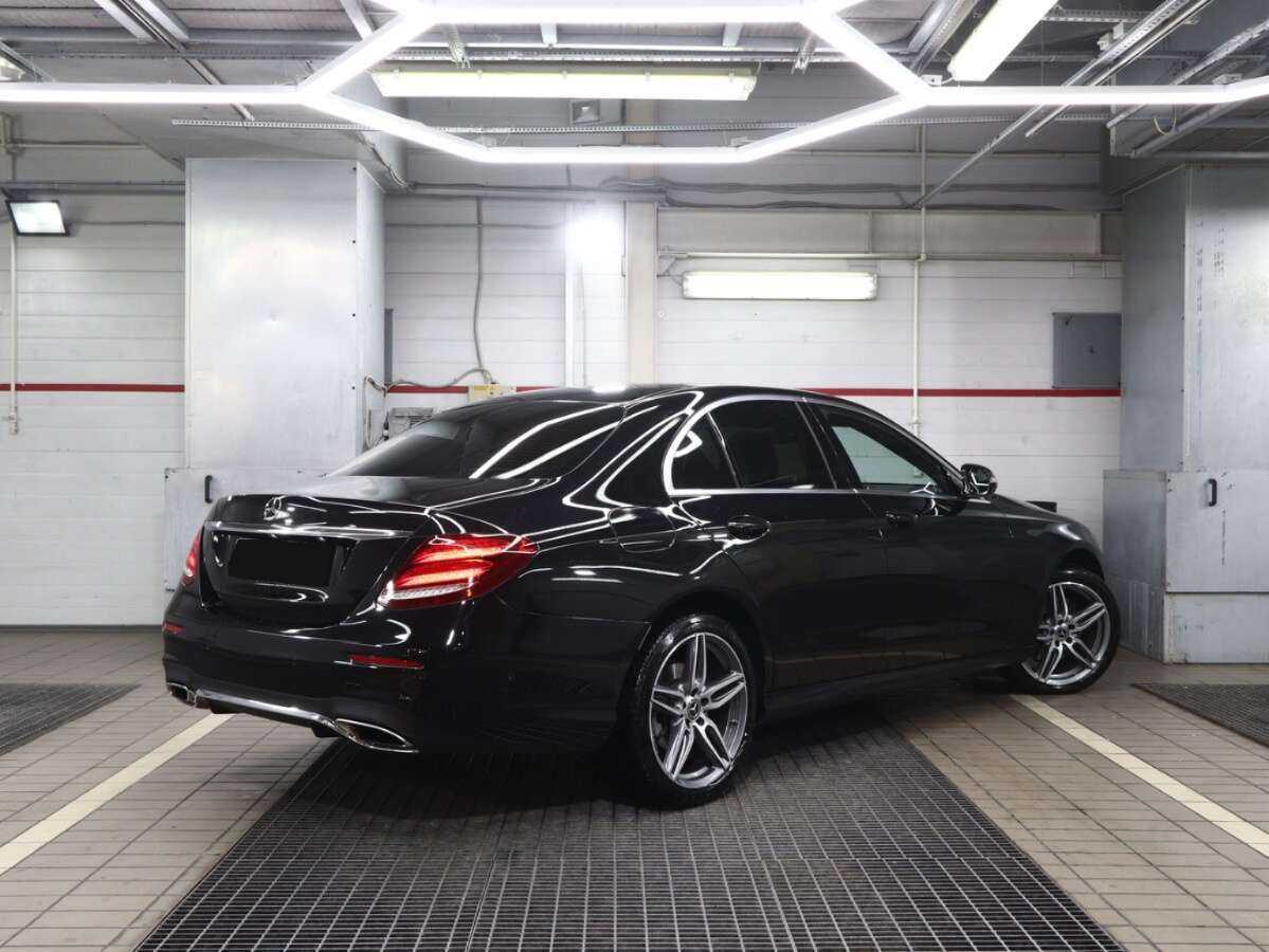 Mercedes-Benz E-Класс