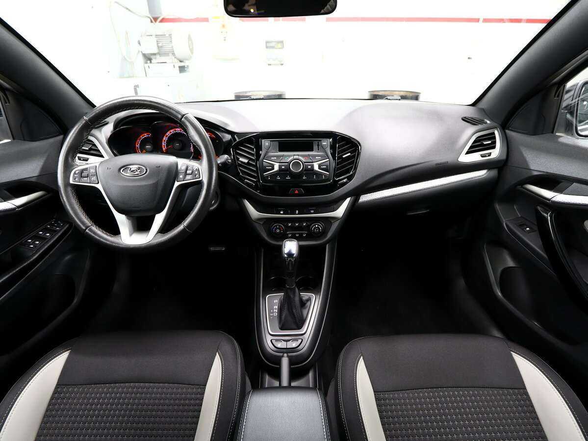 Купить Lada (ВАЗ) Vesta SW Cross, 2021, 48 750 км, фото №15