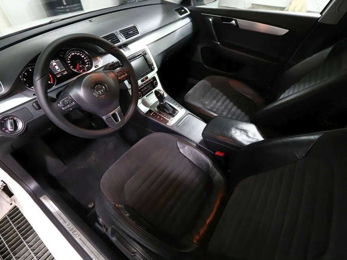 Купить Volkswagen Passat, 2011, 229 000 км, фото №5