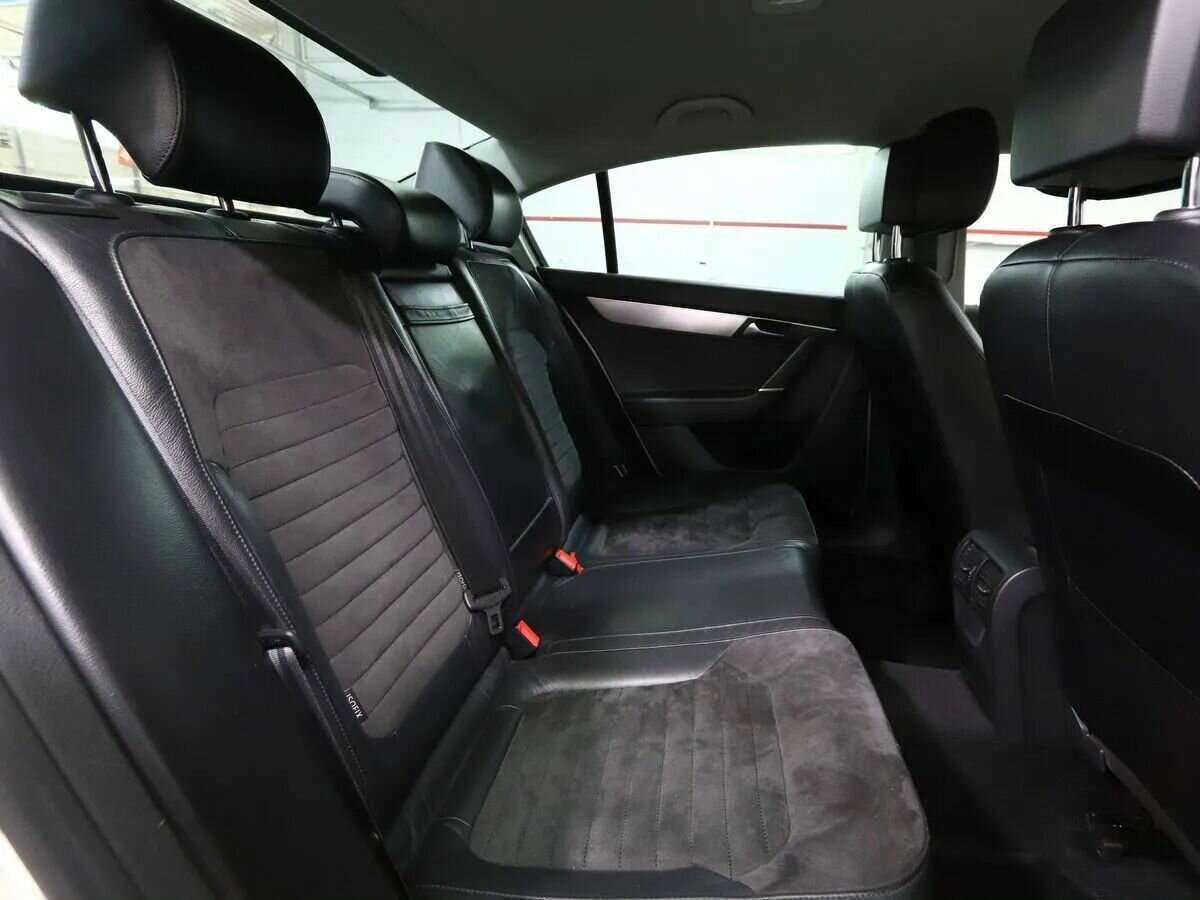Купить Volkswagen Passat, 2011, 229 000 км, фото №11