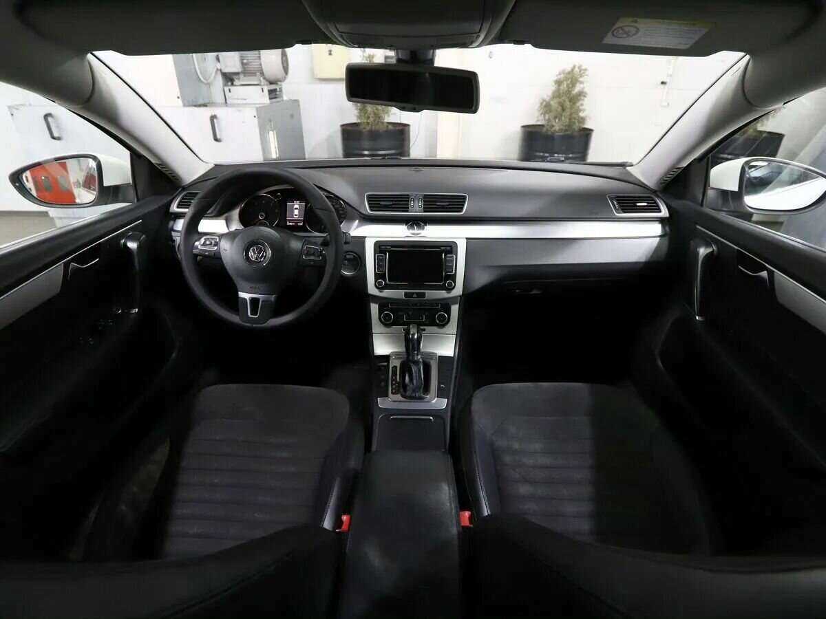 Купить Volkswagen Passat, 2011, 229 000 км, фото №13