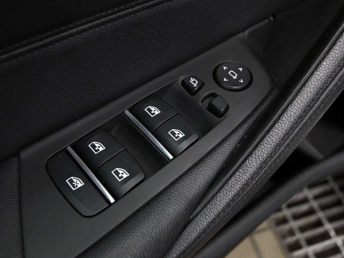 Купить BMW 5 серии 520d xDrive, 2017, 96 500 км, фото №19