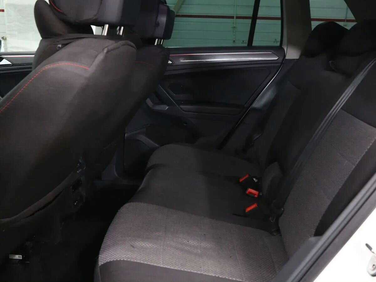 Купить Volkswagen Tiguan, 2021, 64 000 км, фото №12
