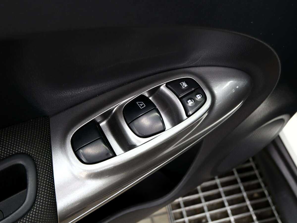 Купить Nissan Juke, 2013, 120 000 км, фото №9