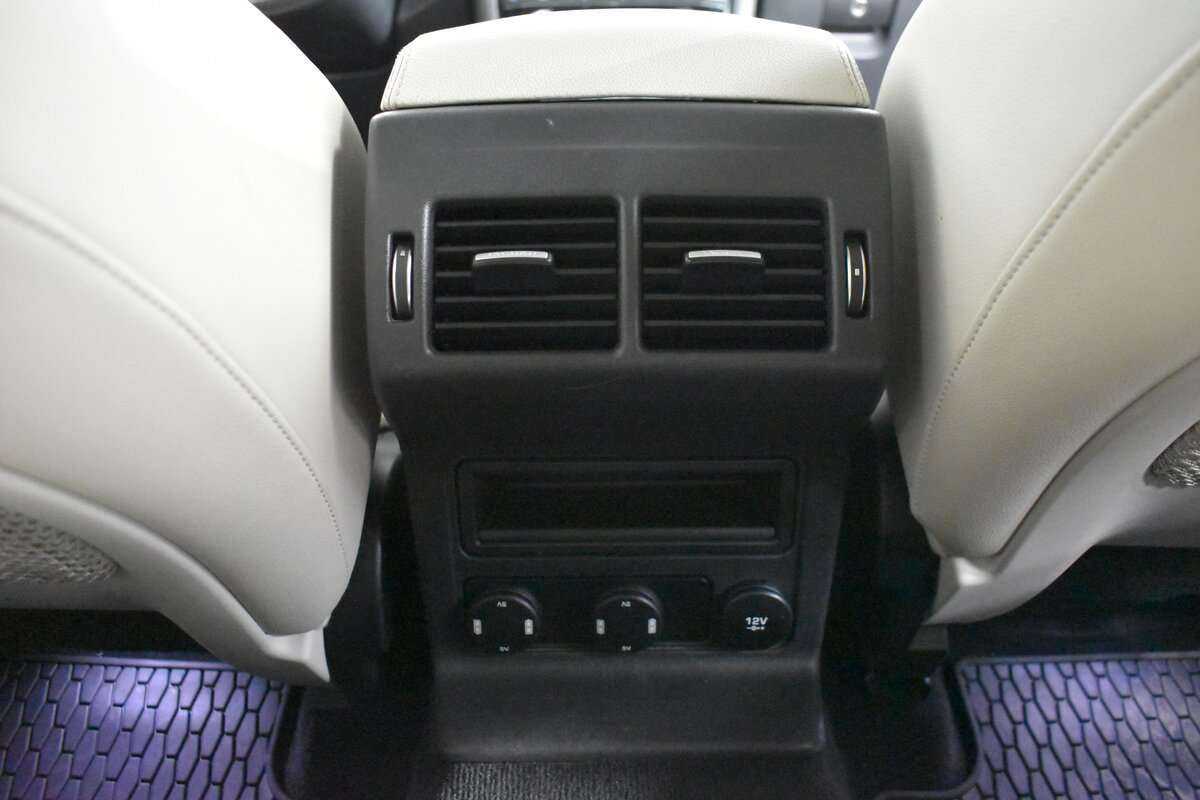 Купить Jaguar F-Pace, 2018, 111 296 км, фото №12