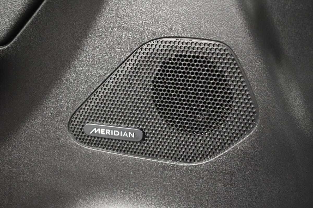 Купить Jaguar F-Pace, 2018, 111 296 км, фото №19