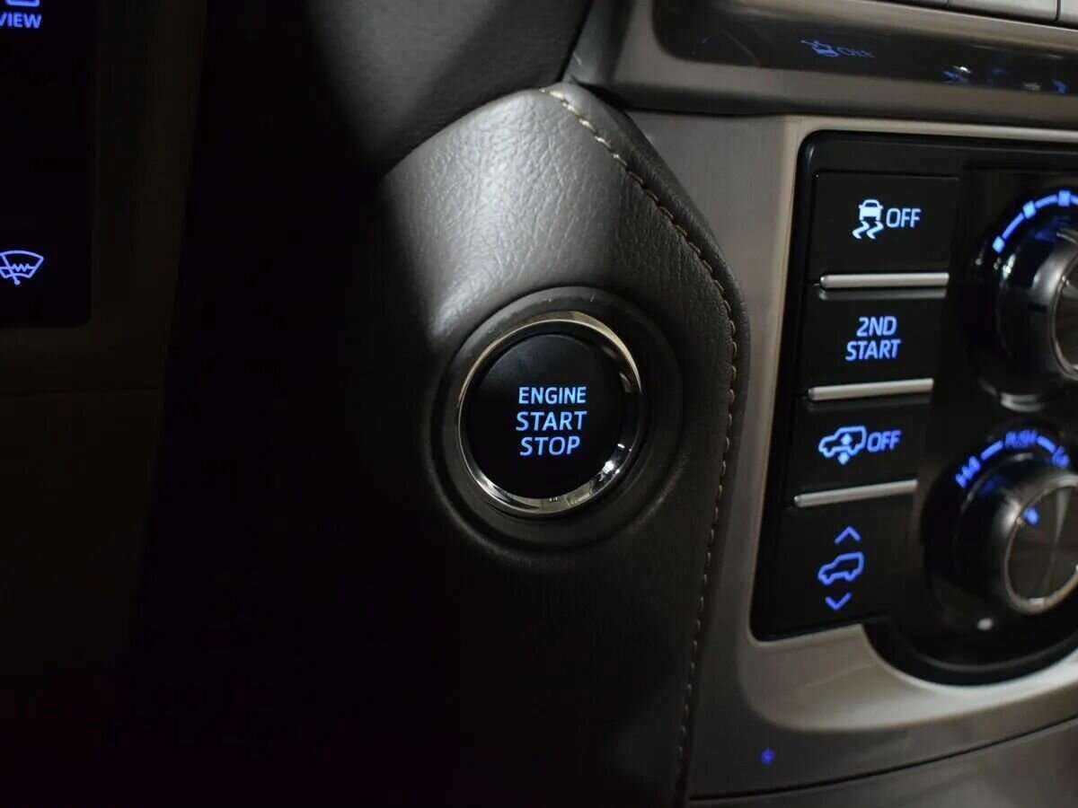 Купить Toyota Land Cruiser Prado, 2020, 36 000 км, фото №17