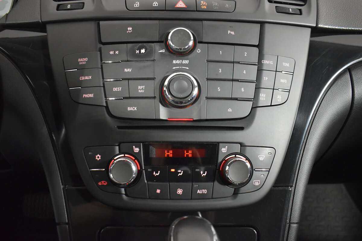 Купить Opel Insignia, 2011, 285 888 км, фото №13