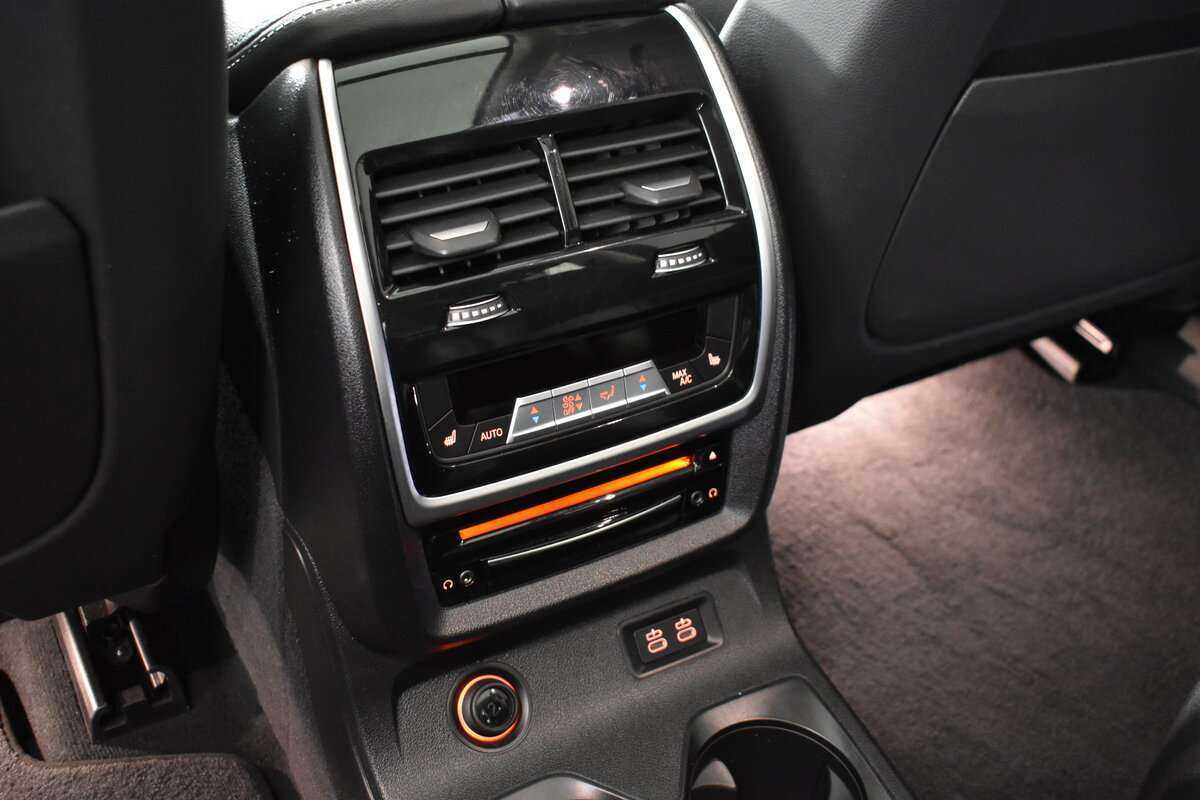 Купить BMW X7 30d, 2019, 141 000 км, фото №15