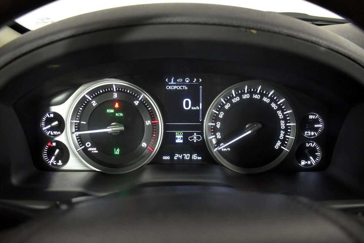 Купить Toyota Land Cruiser, 2016, 246 914 км, фото №7