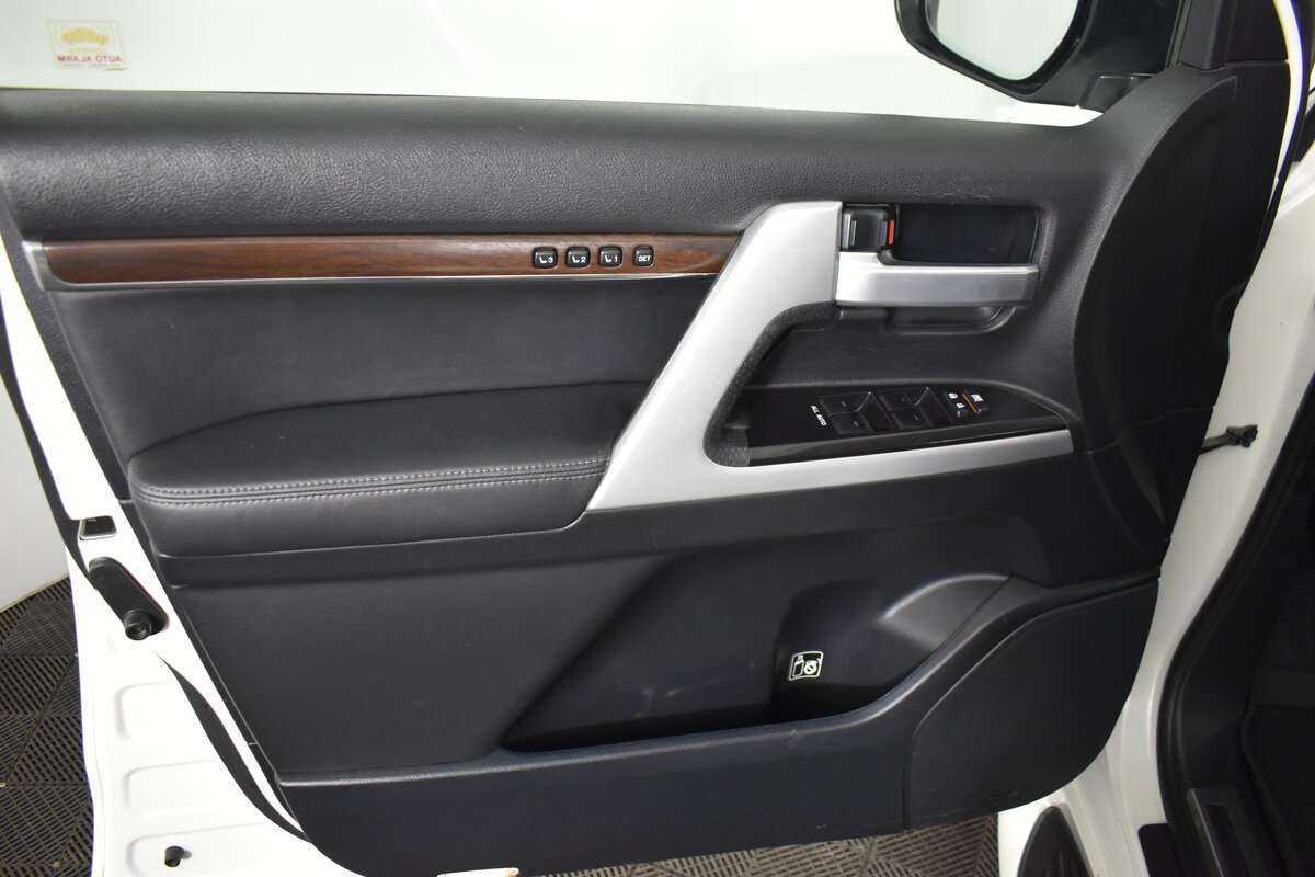 Купить Toyota Land Cruiser, 2016, 246 914 км, фото №15