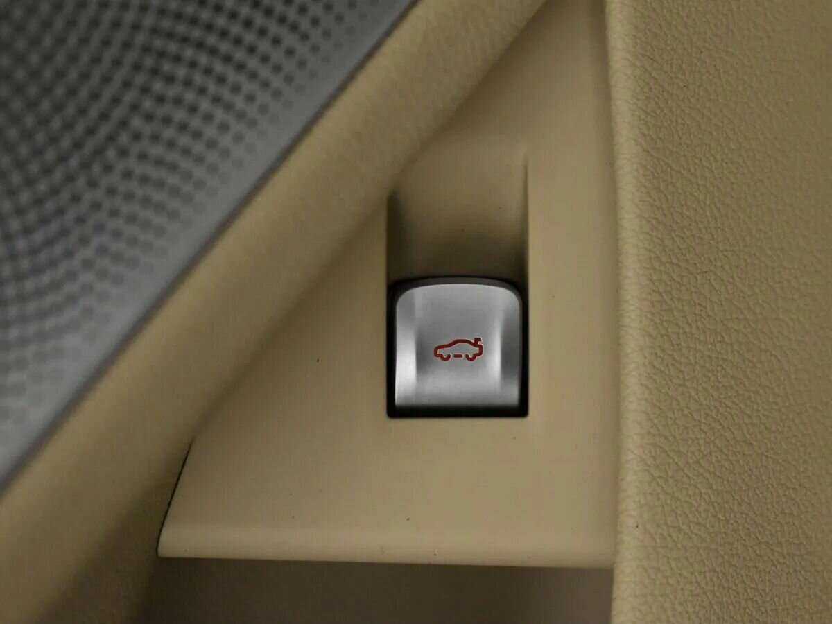 Купить BMW 7 серии 750i xDrive, 2017, 111 146 км, фото №27