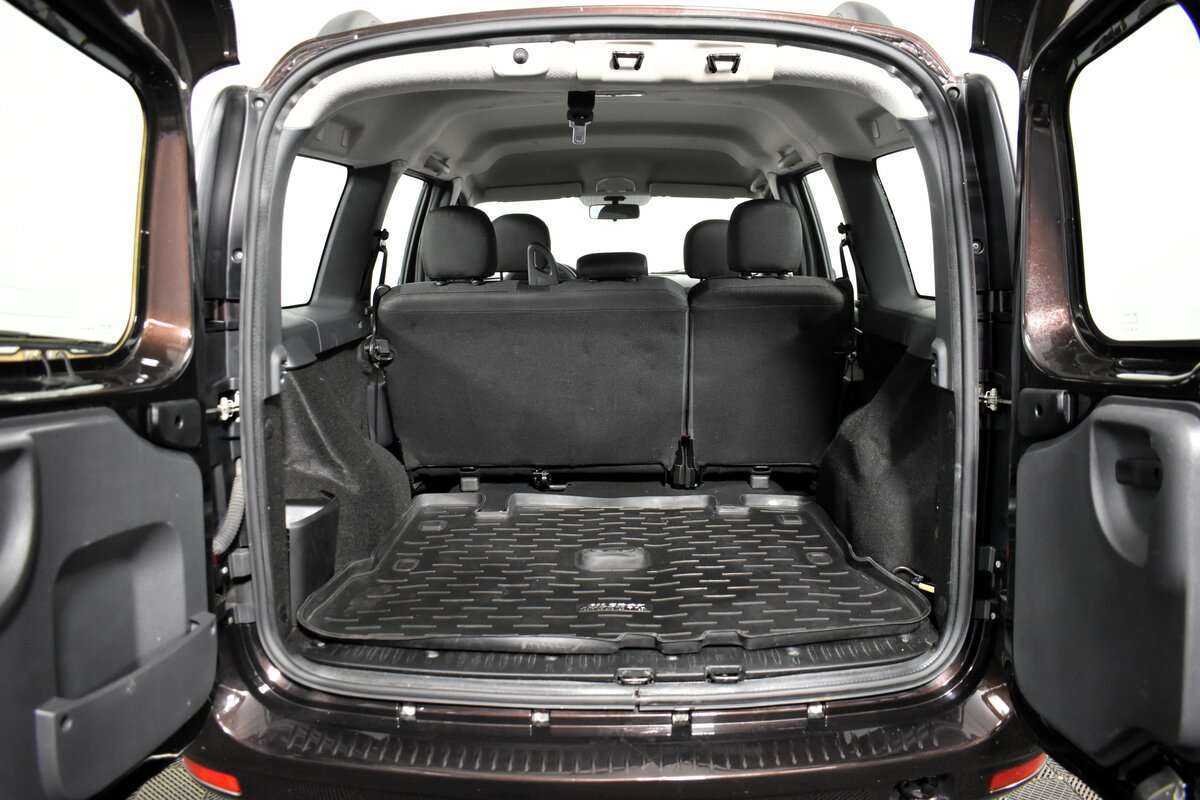 Купить Lada (ВАЗ) Largus, 2018, 70 320 км, фото №6