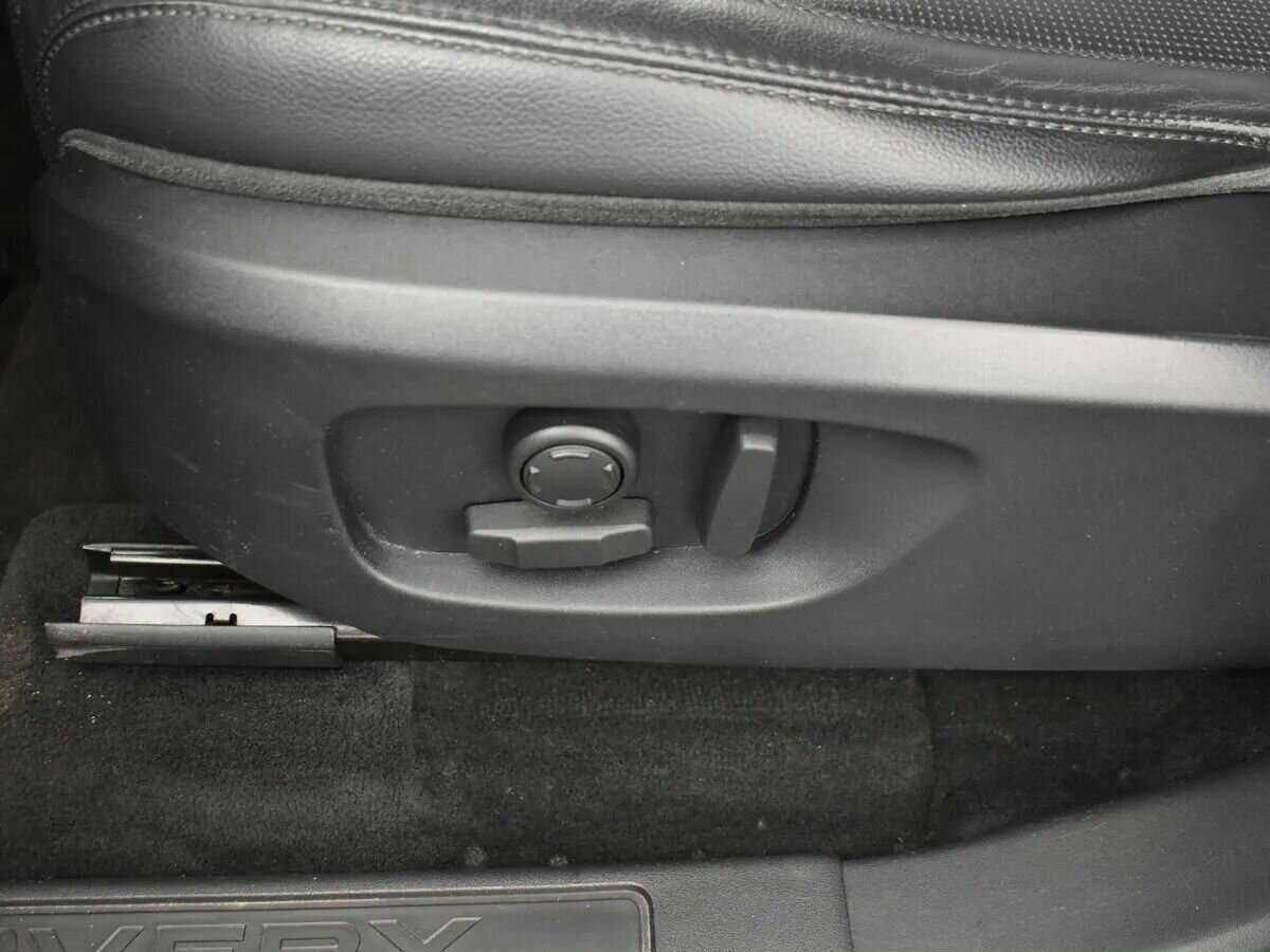 Купить Land Rover Discovery Sport, 2016, 108 000 км, фото №10