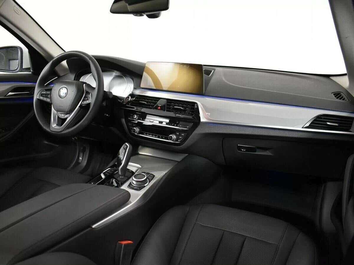 Купить BMW 5 серии 520i, 2020, 41 000 км, фото №10