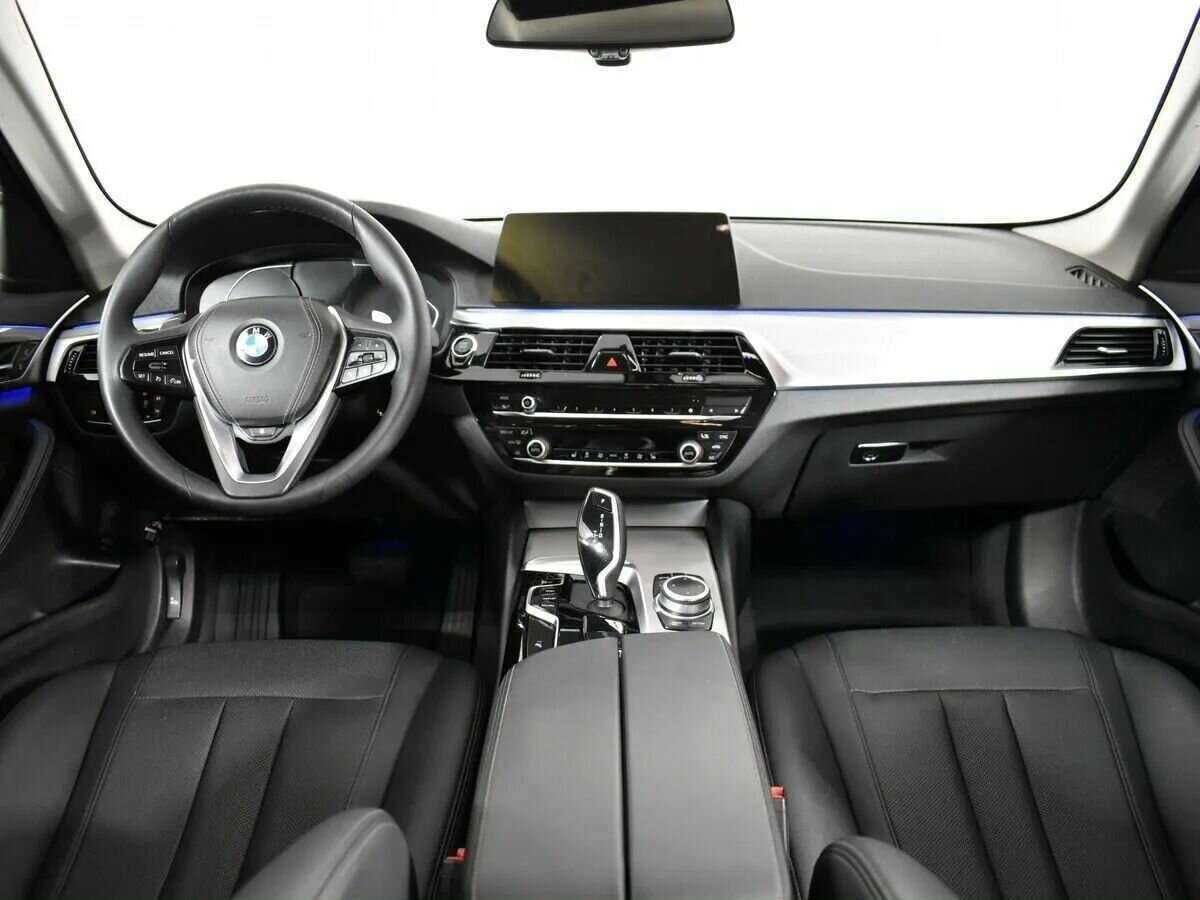 Купить BMW 5 серии 520i, 2020, 41 000 км, фото №12