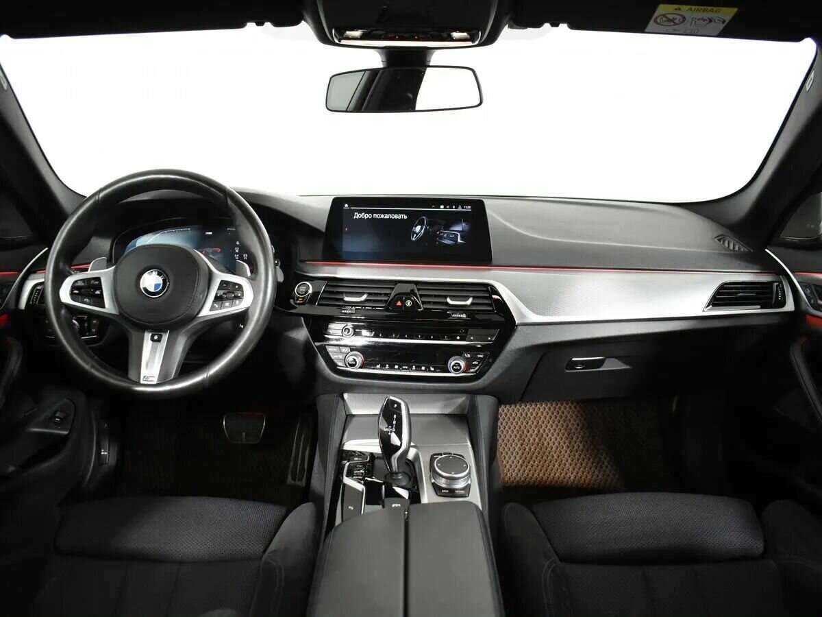 Купить BMW 5 серии 530i xDrive, 2020, 82 101 км, фото №14