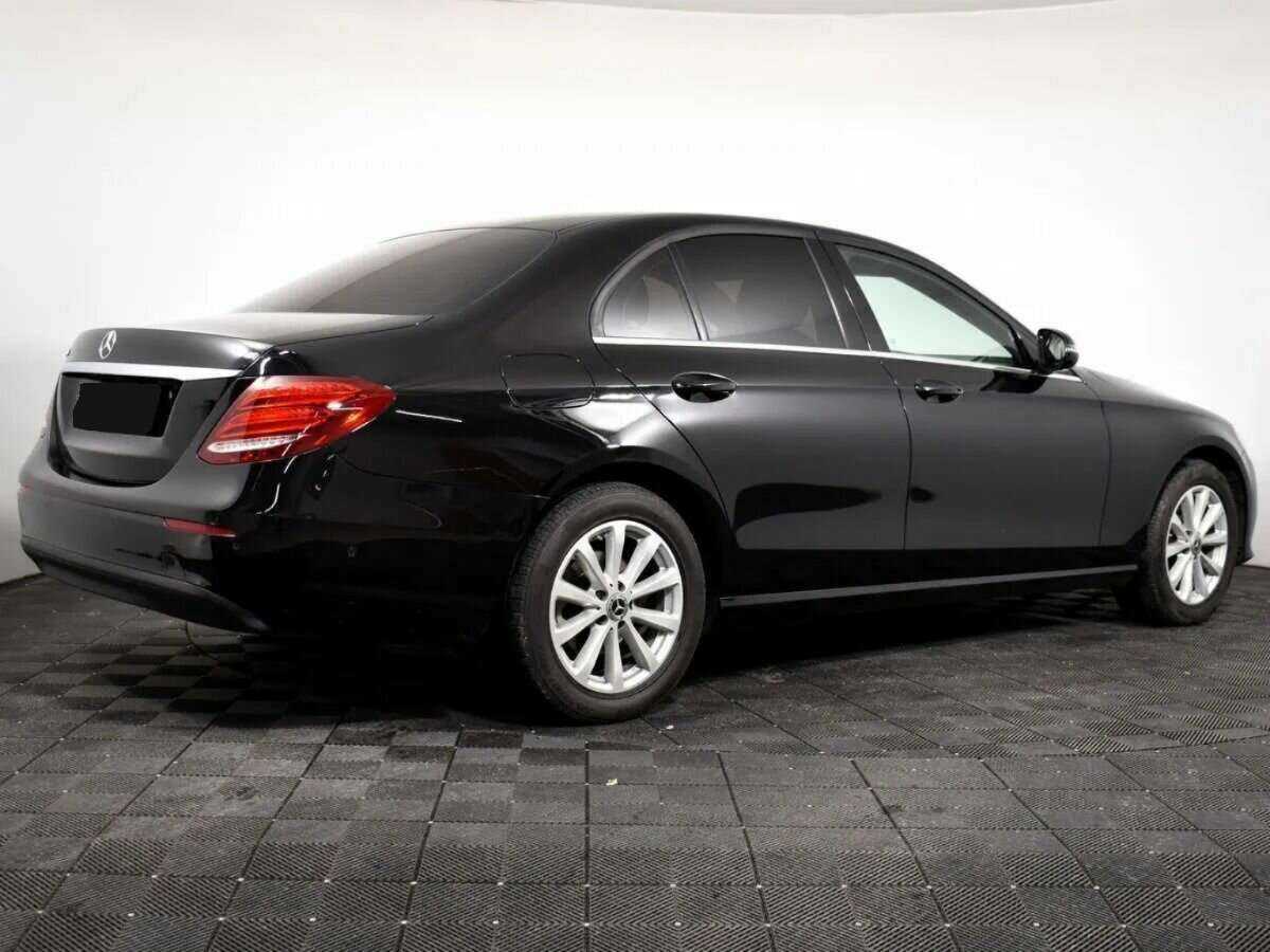 Купить Mercedes-Benz E-Класс 200, 2018, 91 646 км, фото №4