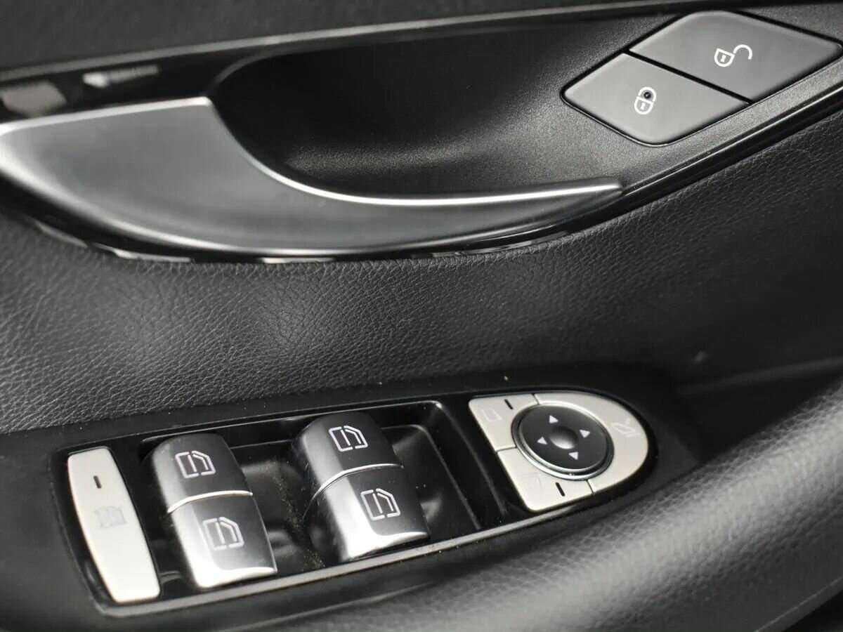 Купить Mercedes-Benz E-Класс 200, 2018, 91 646 км, фото №18