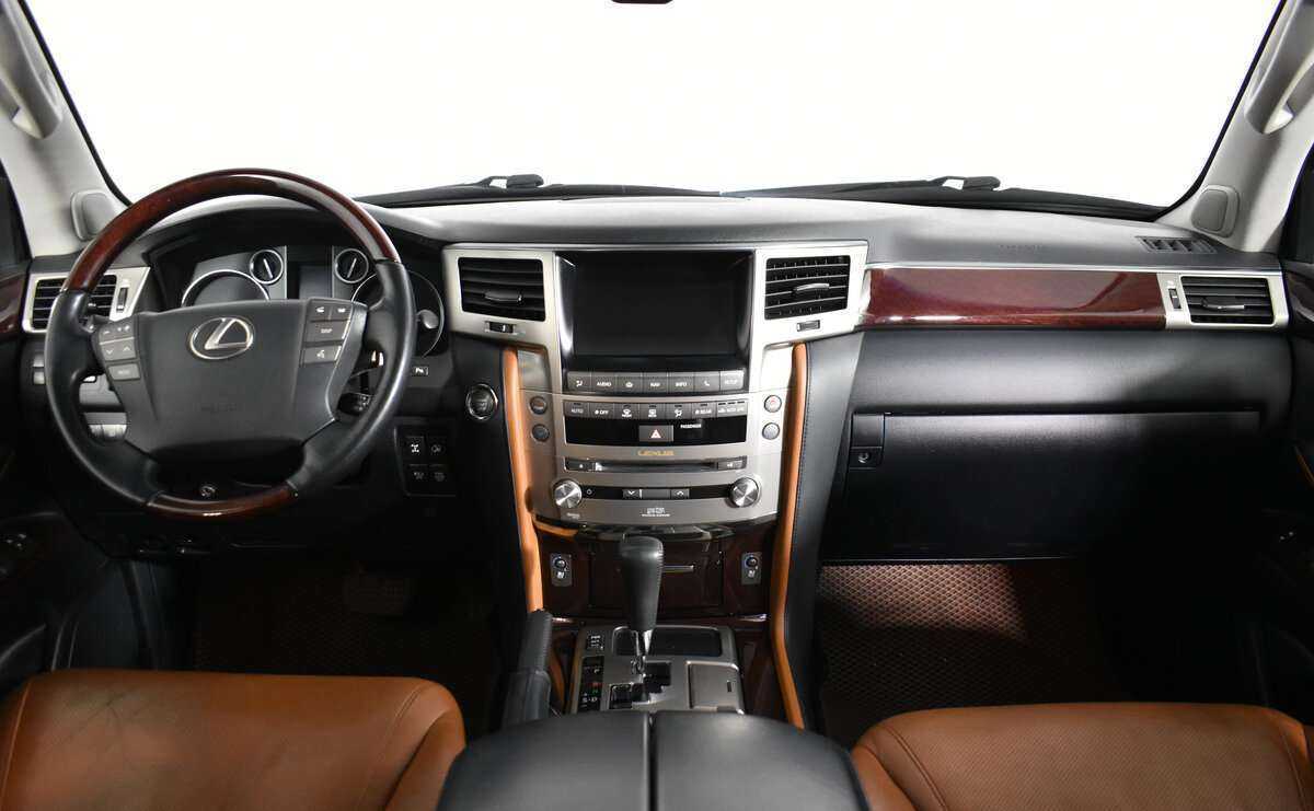 Купить Lexus LX 570, 2013, 140 697 км, фото №13