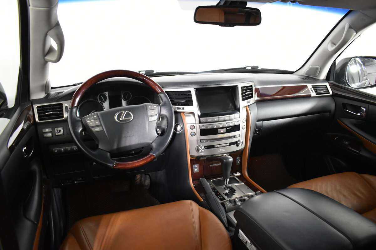 Купить Lexus LX 570, 2013, 140 697 км, фото №14