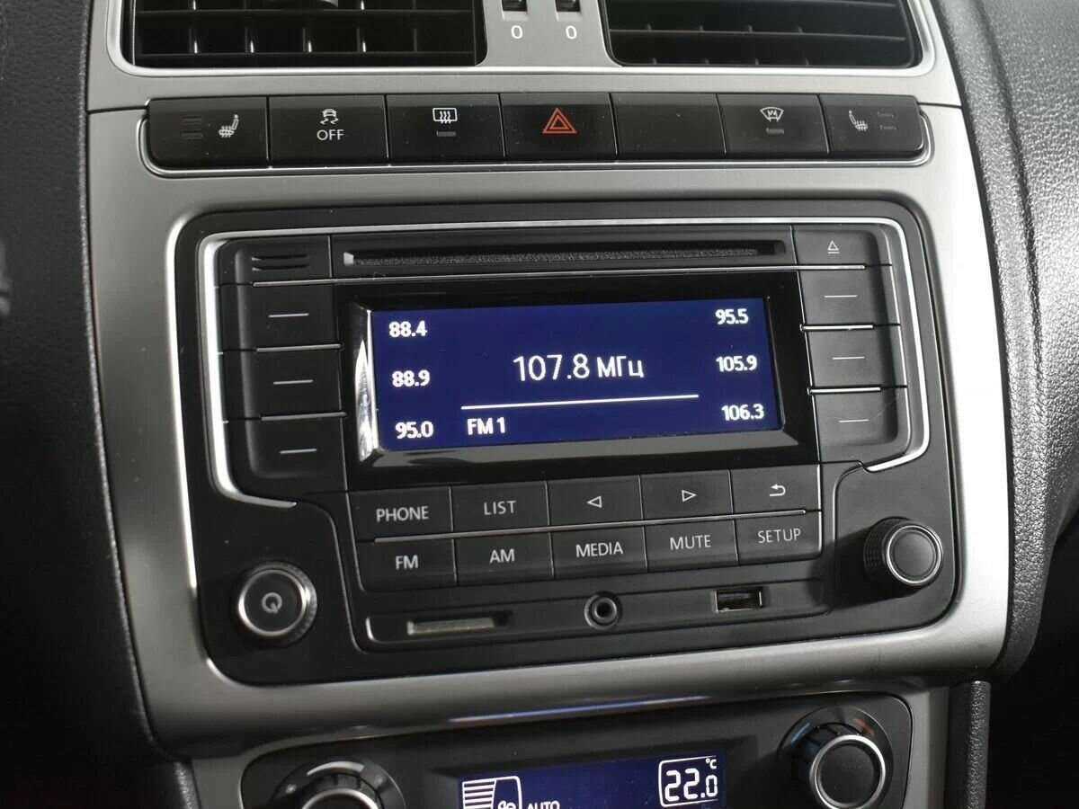 Купить Volkswagen Polo, 2017, 65 000 км, фото №15