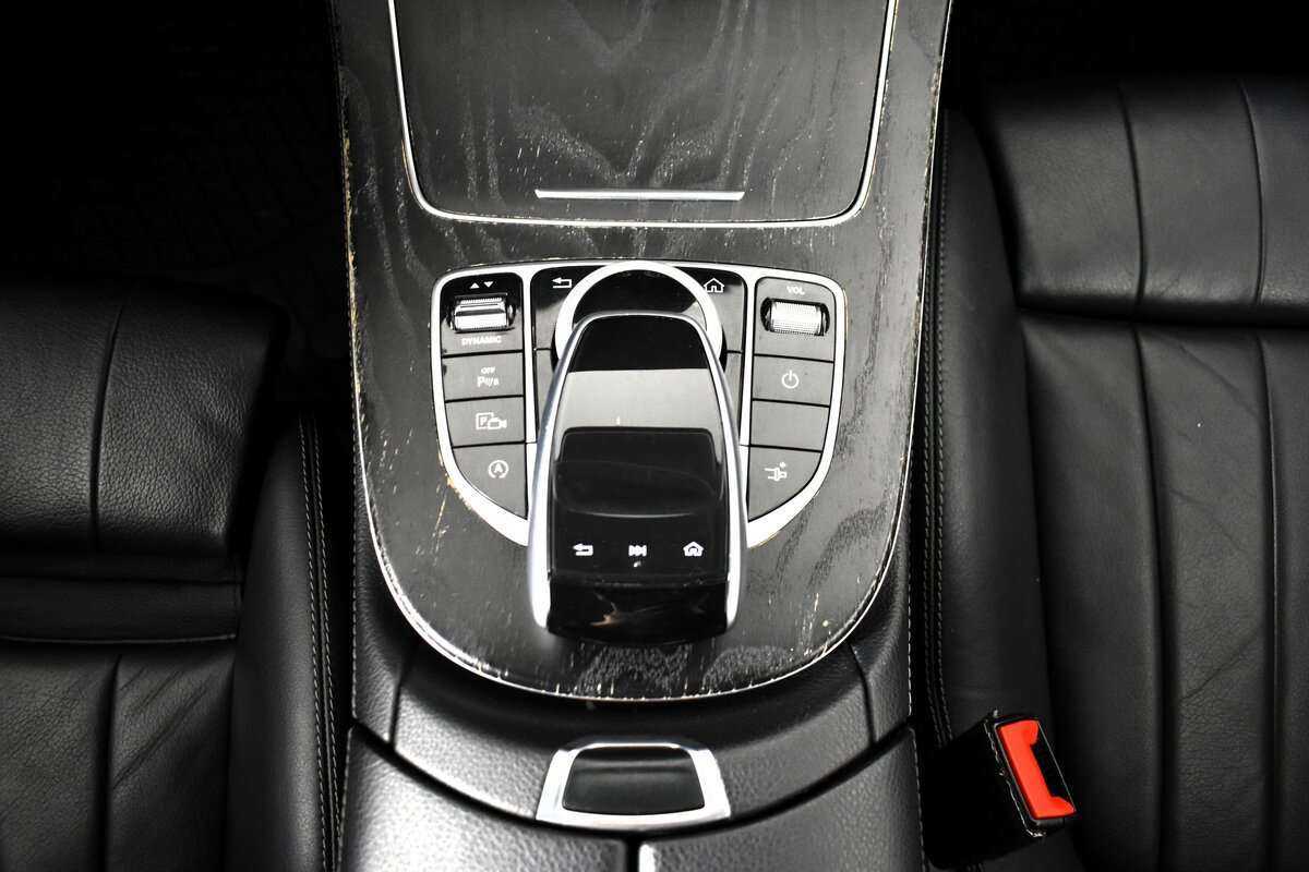 Купить Mercedes-Benz E-Класс 300, 2017, 126 000 км, фото №14