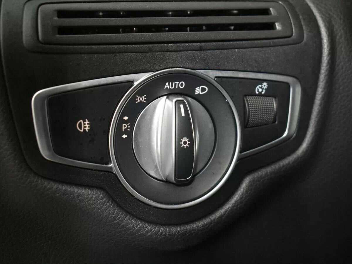 Купить Mercedes-Benz GLC 300 d, 2020, 78 795 км, фото №18