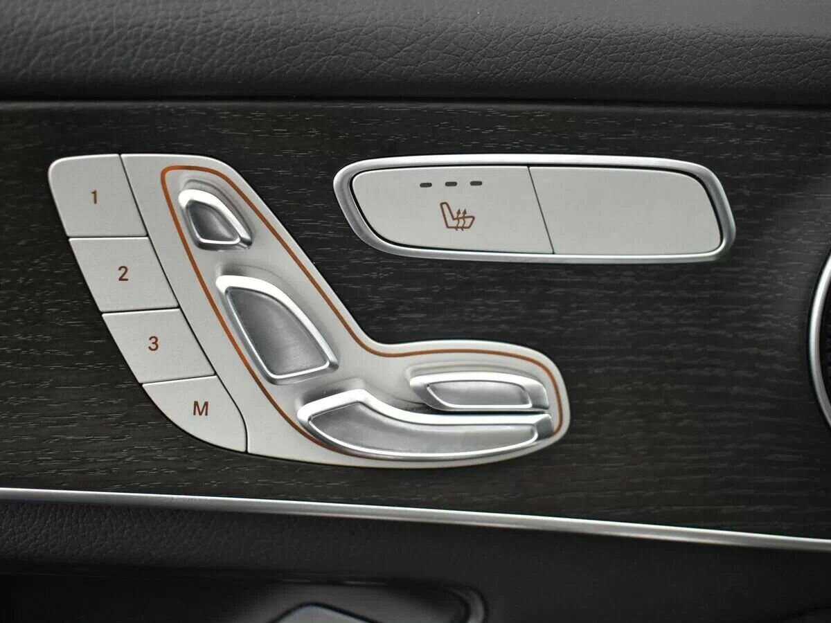 Купить Mercedes-Benz GLC 300 d, 2020, 78 795 км, фото №21