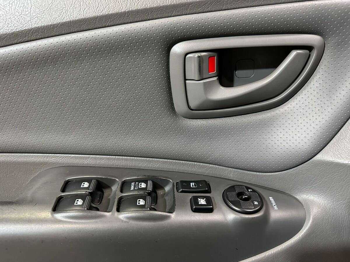 Купить Hyundai Tucson, 2005, 268 448 км, фото №14