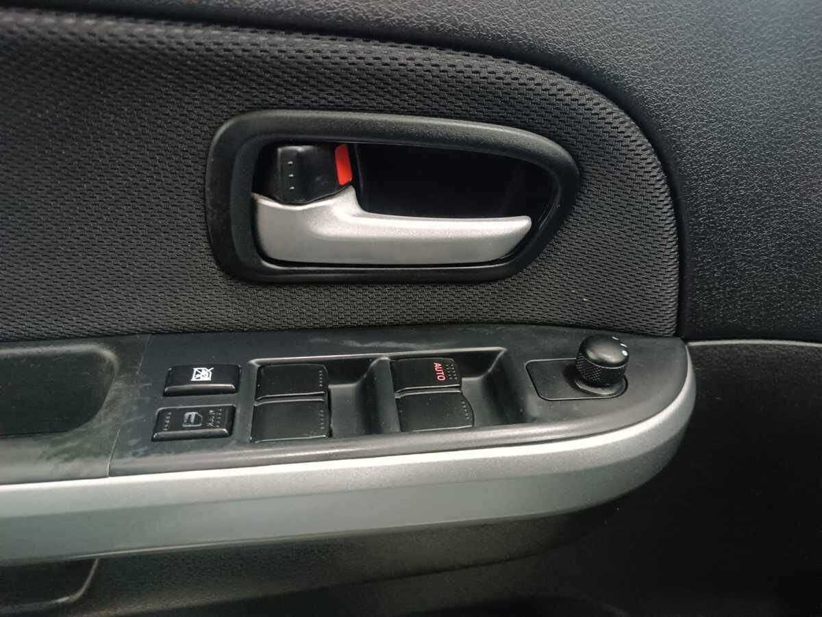 Купить Suzuki Grand Vitara, 2008, 177 291 км, фото №16