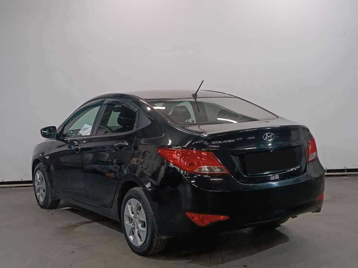 Купить Hyundai Solaris, 2016, 165 733 км, фото №7