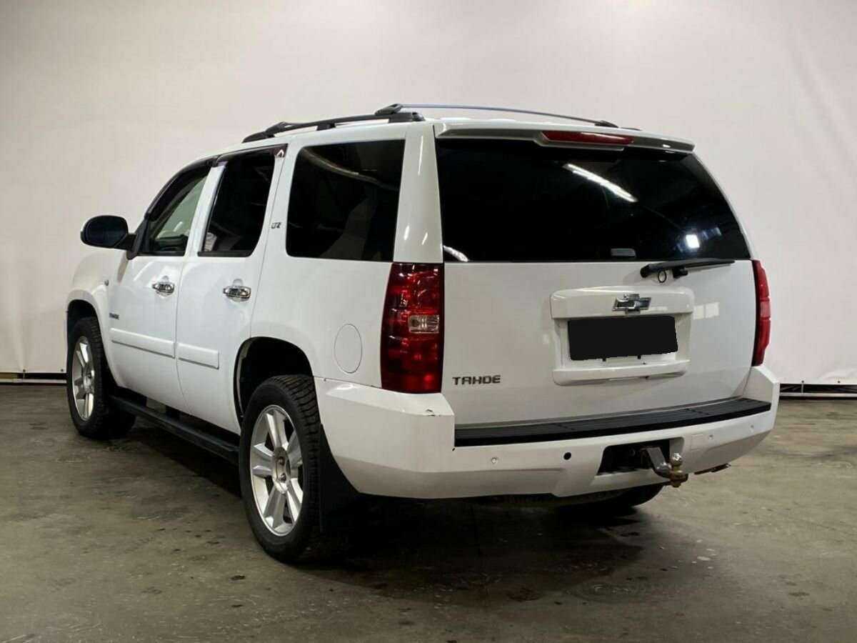 Купить Chevrolet Tahoe, 2008, 248 776 км, фото №4