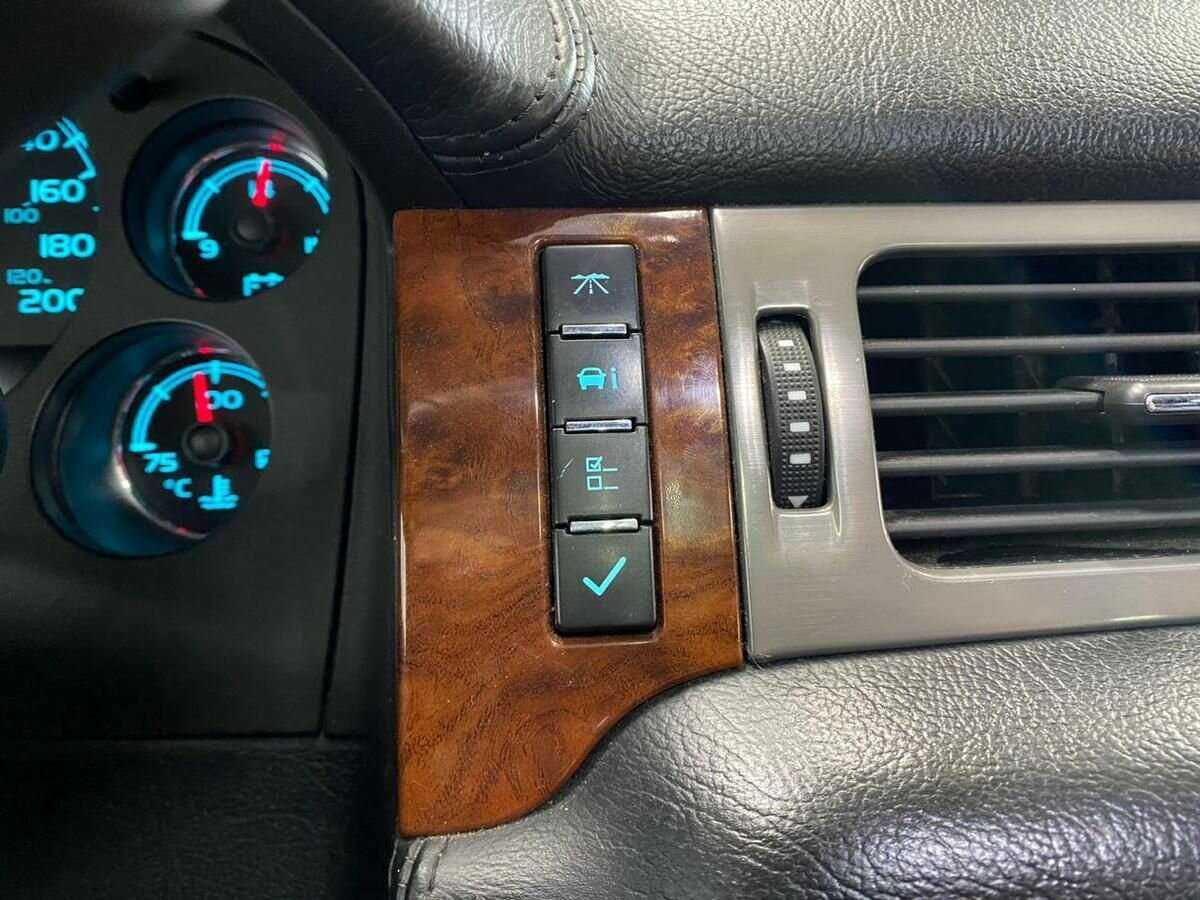 Купить Chevrolet Tahoe, 2008, 248 776 км, фото №14