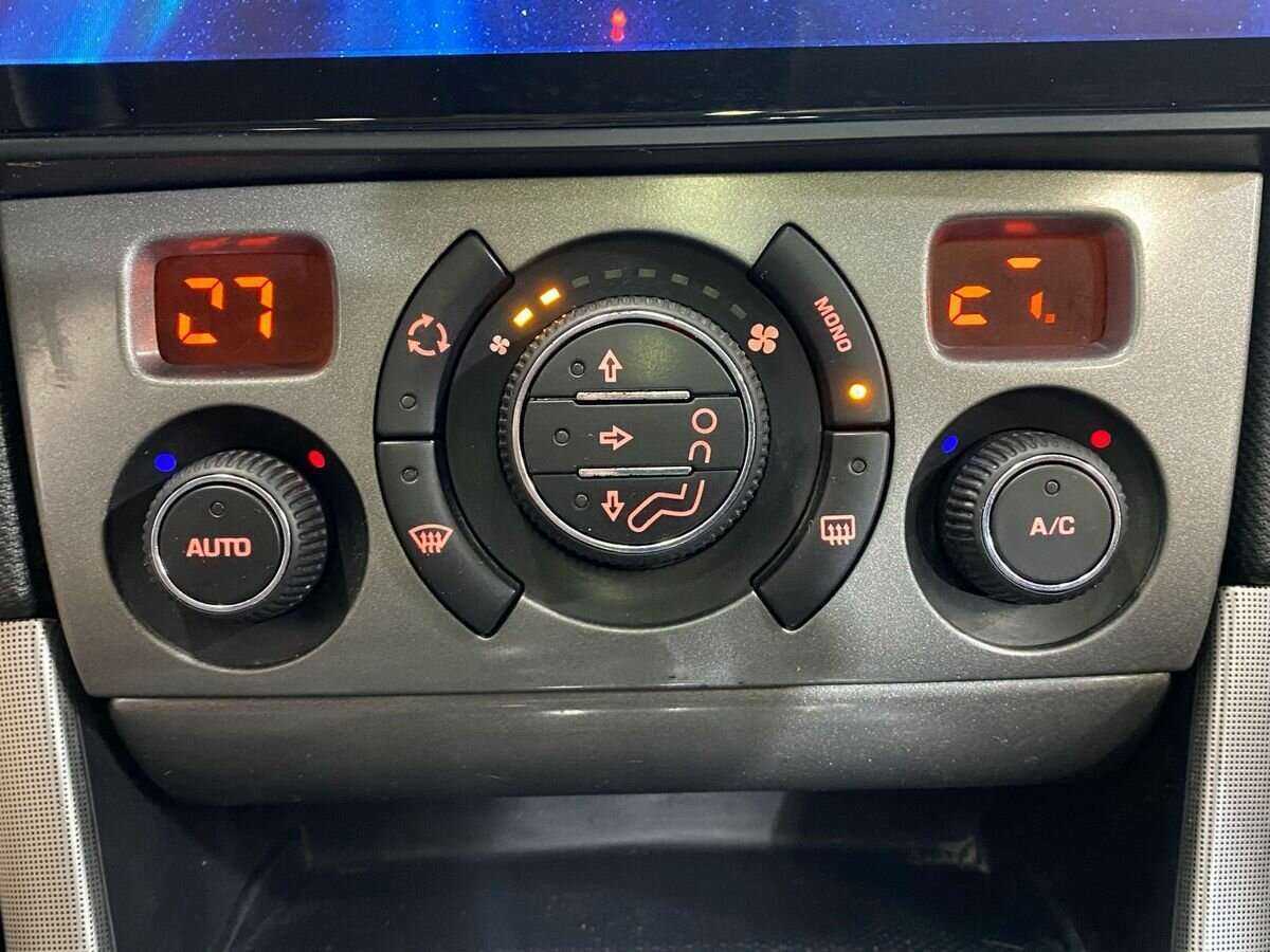 Купить Peugeot 308, 2008, 145 300 км, фото №13