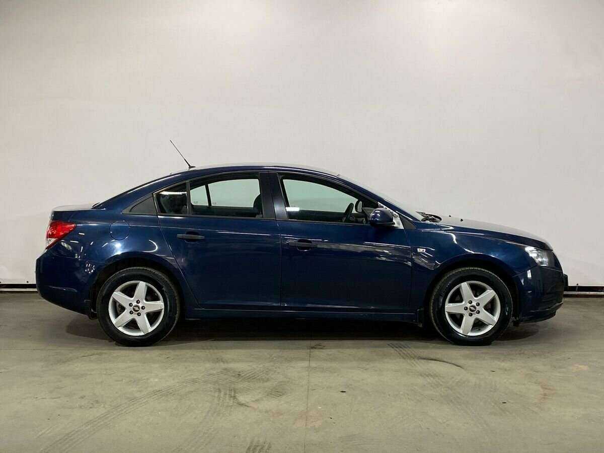 Купить Chevrolet Cruze, 2011, 114 222 км, фото №4