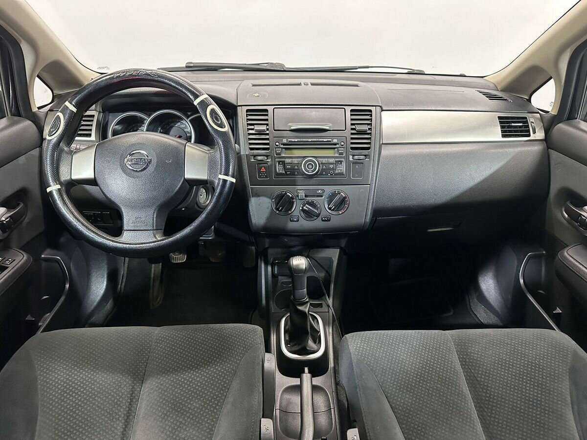 Купить Nissan Tiida, 2010, 198 000 км, фото №9