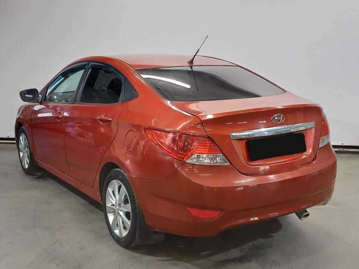 Купить Hyundai Solaris, 2011, 103 000 км, фото №7