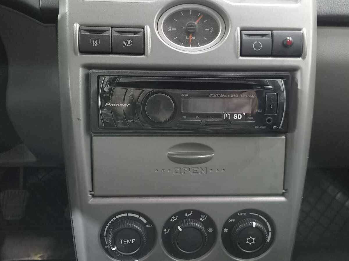 Купить Lada (ВАЗ) Priora, 2010, 103 249 км, фото №13