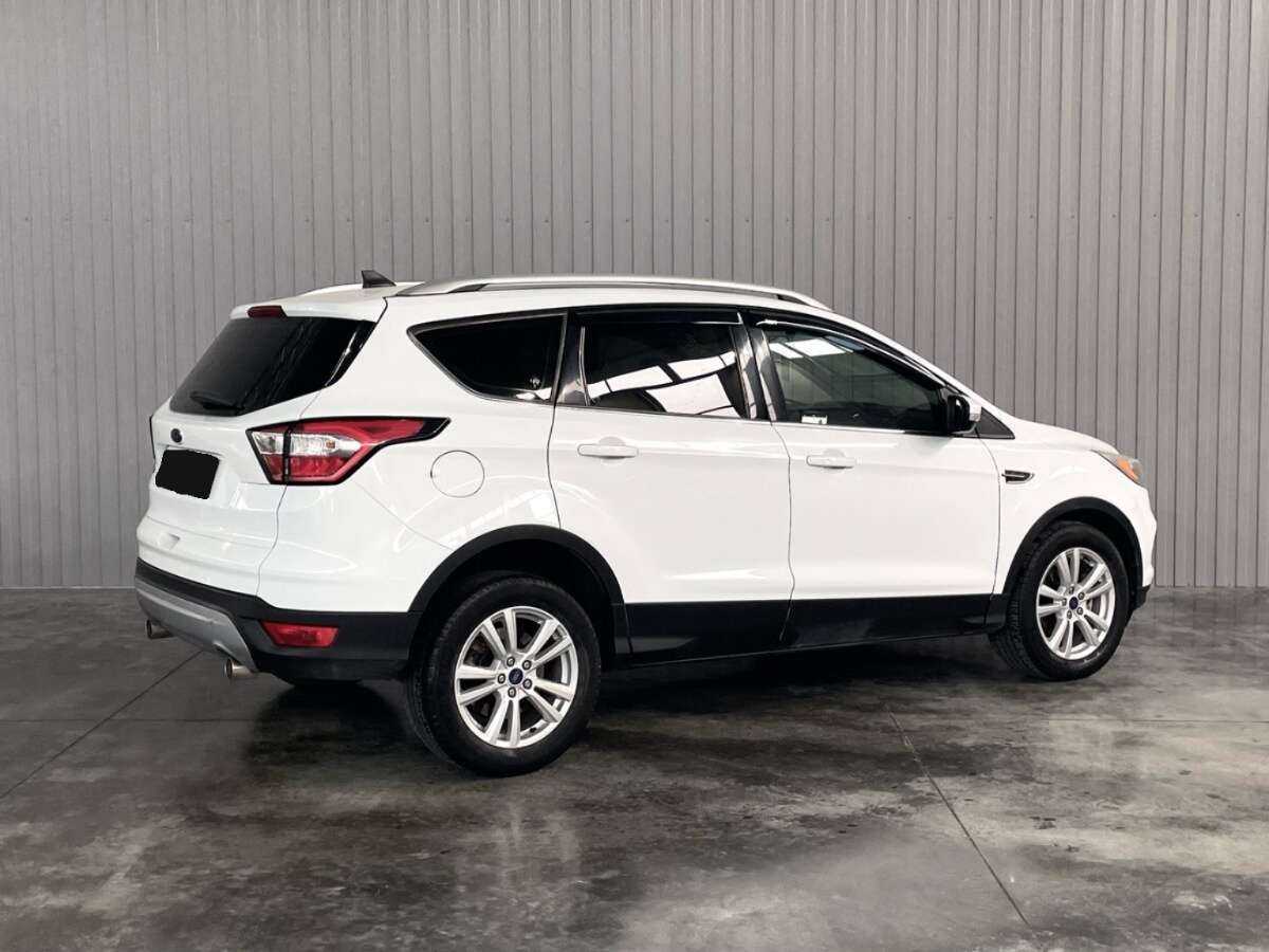 Купить Ford Kuga, 2017, 120 231 км, фото №5