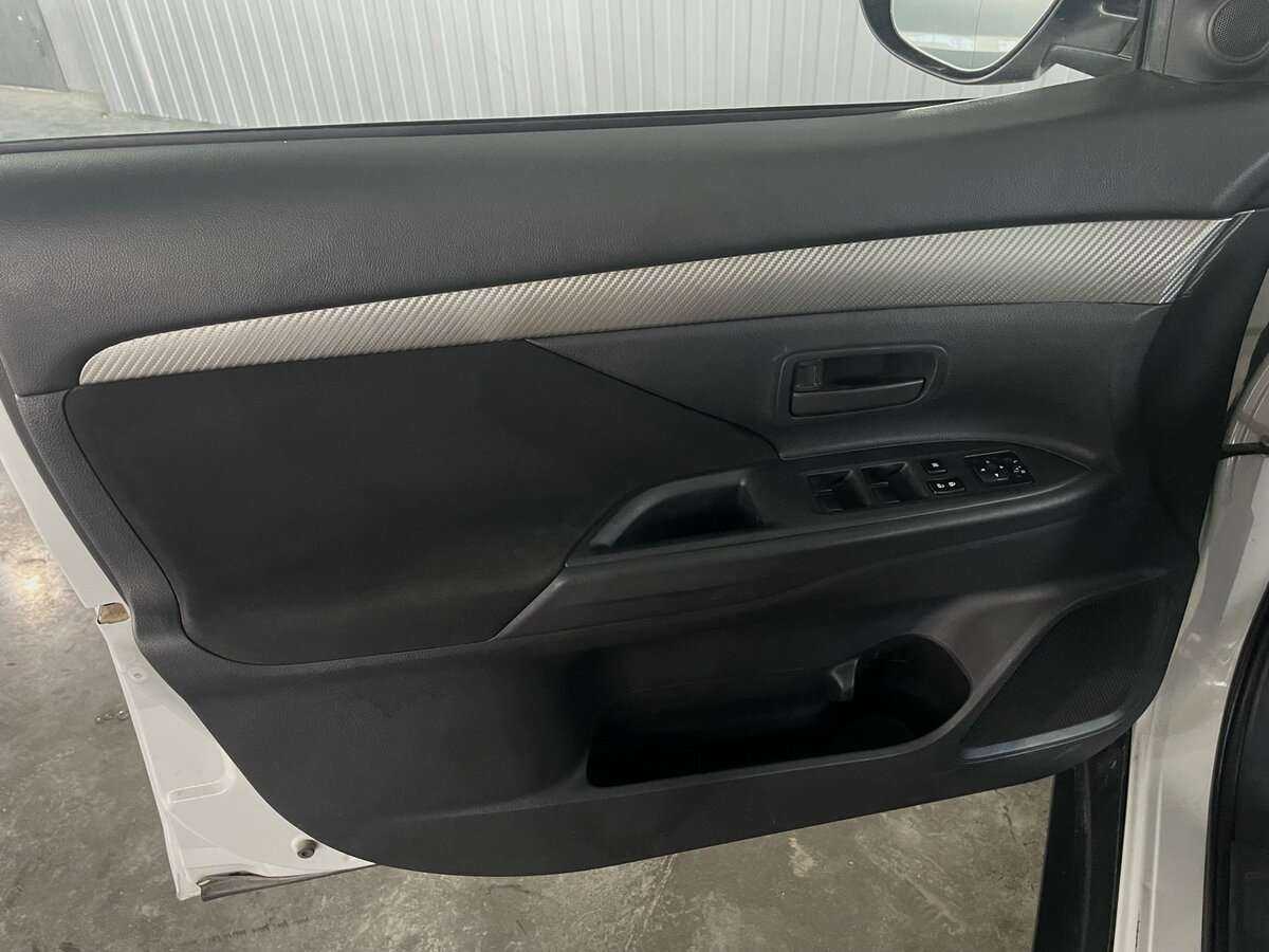 Купить Mitsubishi Outlander, 2013, 193 026 км, фото №17