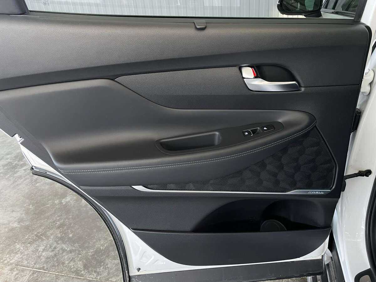 Купить Hyundai Santa Fe, 2020, 87 669 км, фото №24