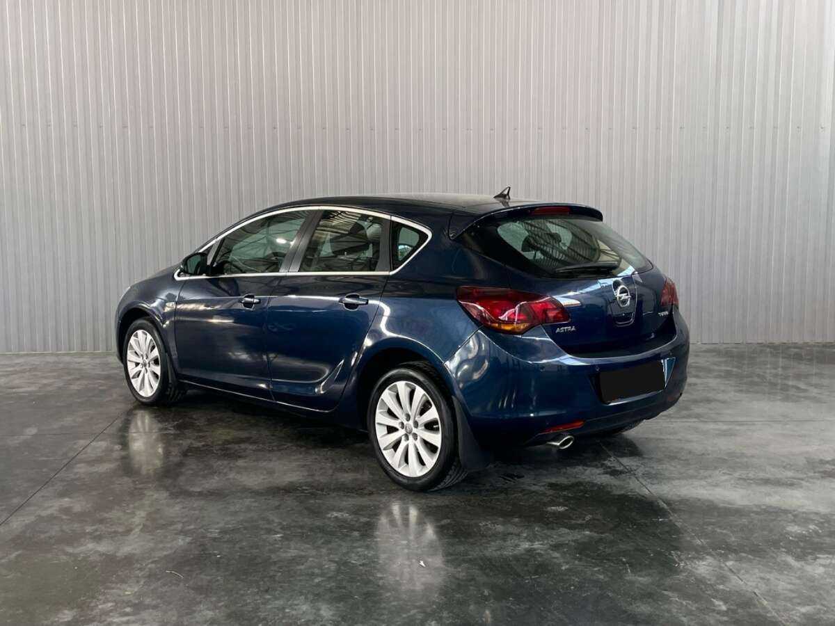 Купить Opel Astra, 2011, 171 300 км, фото №7