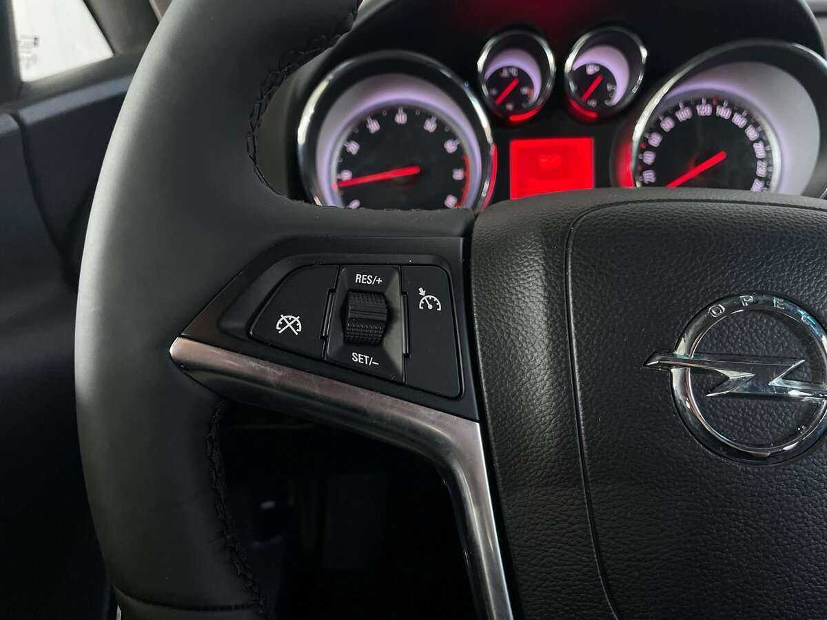 Купить Opel Astra, 2011, 171 300 км, фото №11