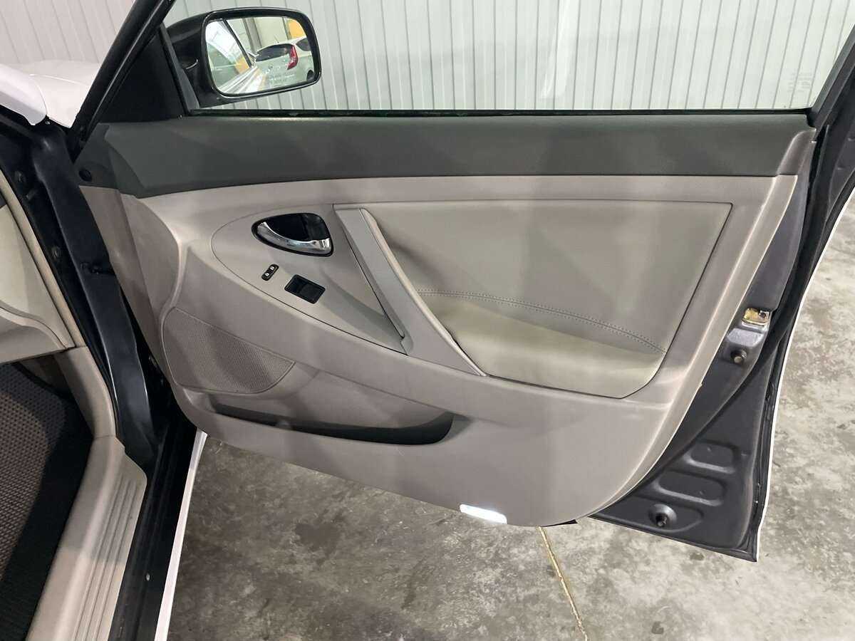 Купить Toyota Camry, 2007, 421 827 км, фото №19