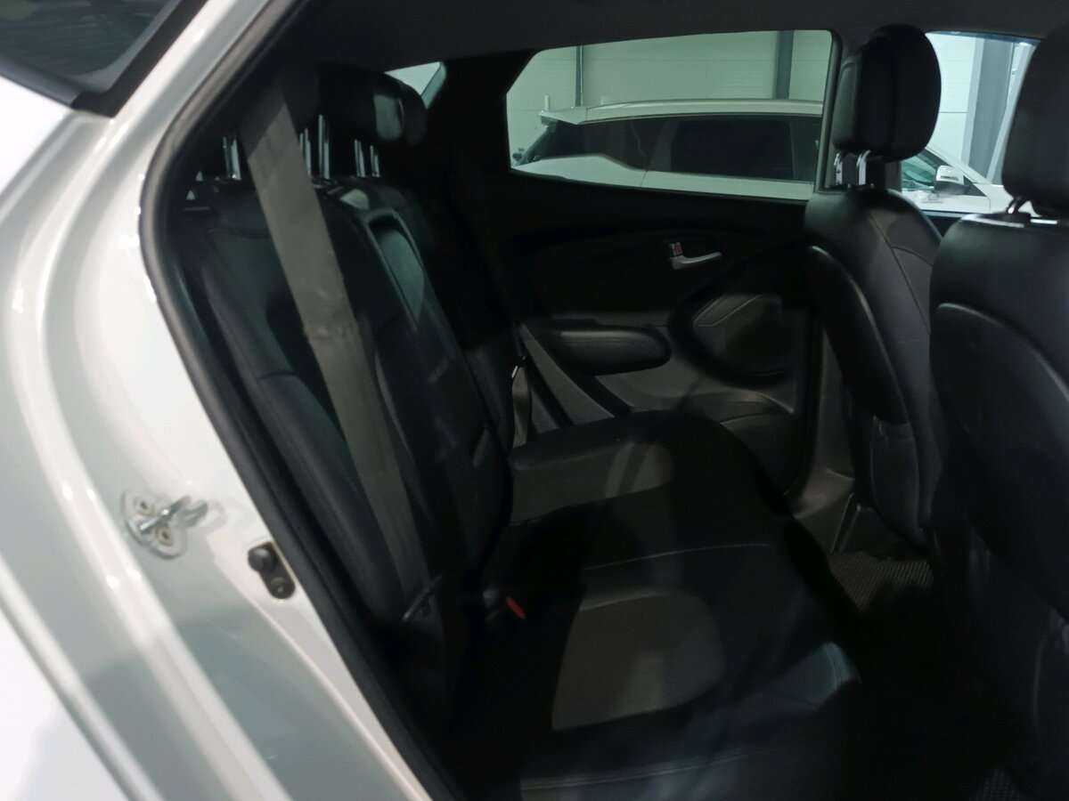 Купить Hyundai ix35, 2012, 173 631 км, фото №12