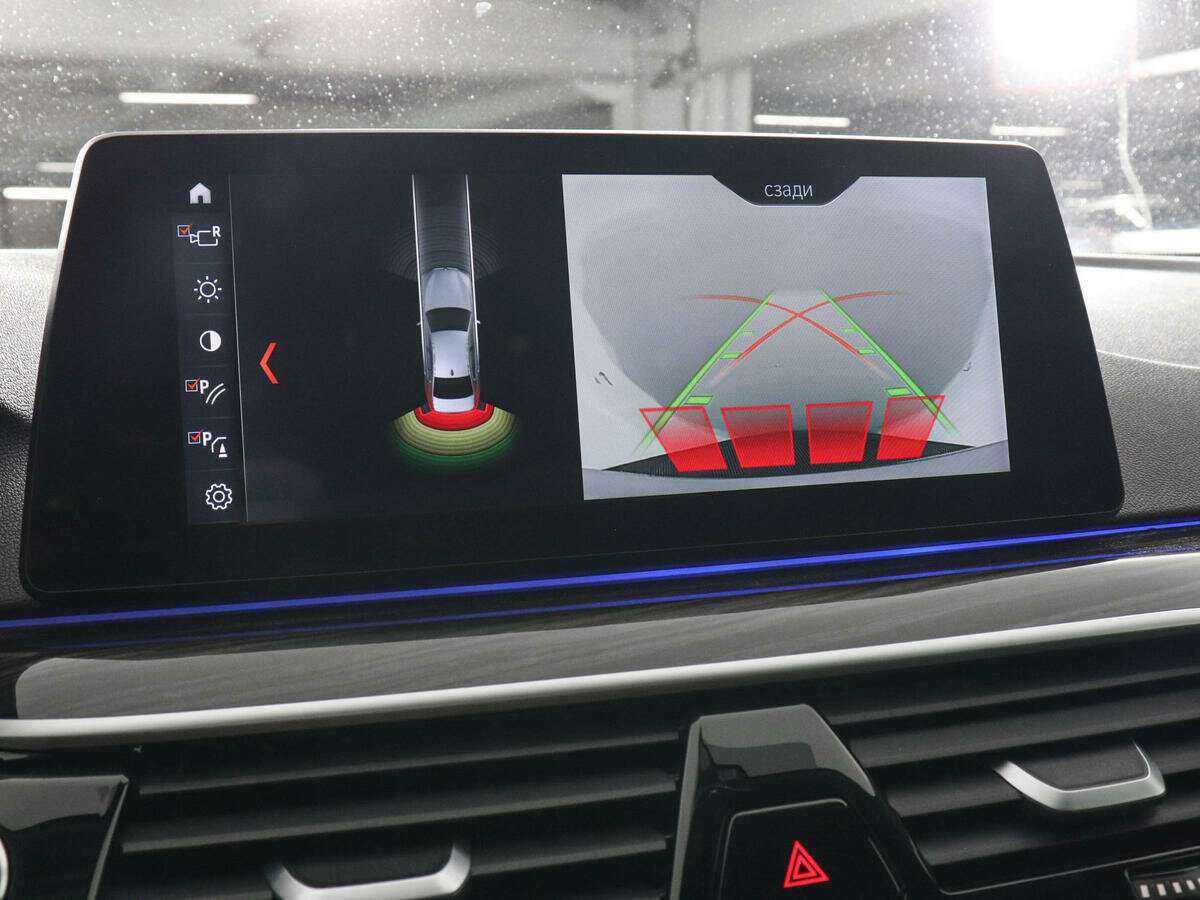 Купить BMW 5 серии 530i xDrive, 2017, 130 680 км, фото №11