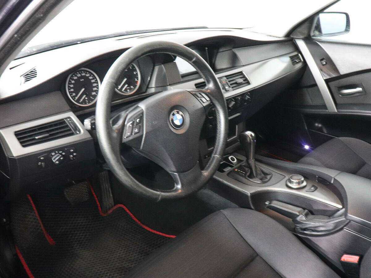 Купить BMW 5 серии 525i, 2006, 259 074 км, фото №8